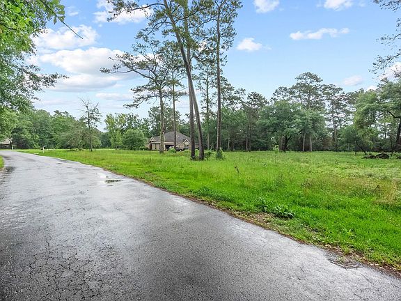 2nd image of 22610 Trailwood Ln