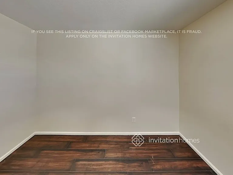 1374 W Matthews Dr — Photo 15
