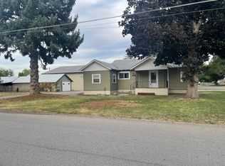 316 N Long Rd, Greenacres, WA 99016