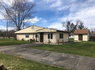 104 E South Park Dr, Byron, IL 61010