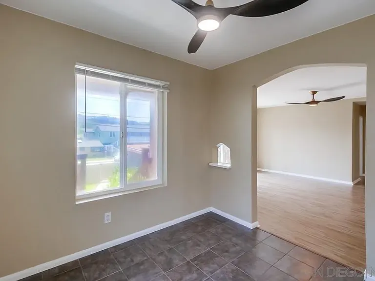 1712 Bervy St — Photo 20
