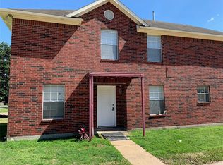 8828 Ledge St, Houston, TX 77075