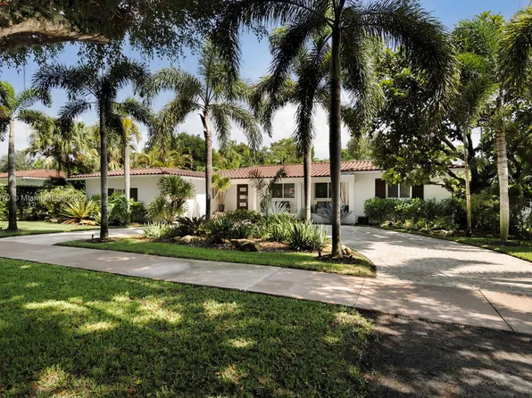 425 Miller Rd, Coral Gables, FL 33146
