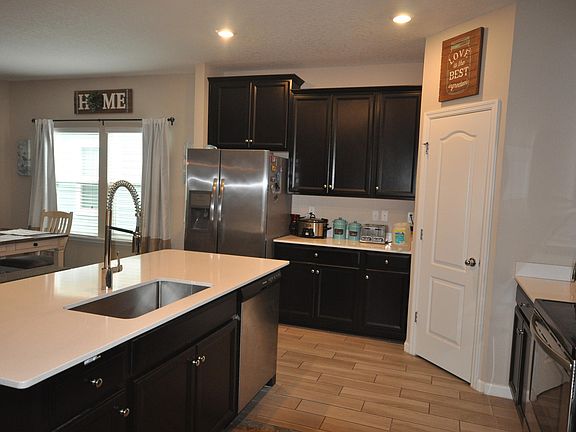 5th image of 7093 Longleaf Branch Dr