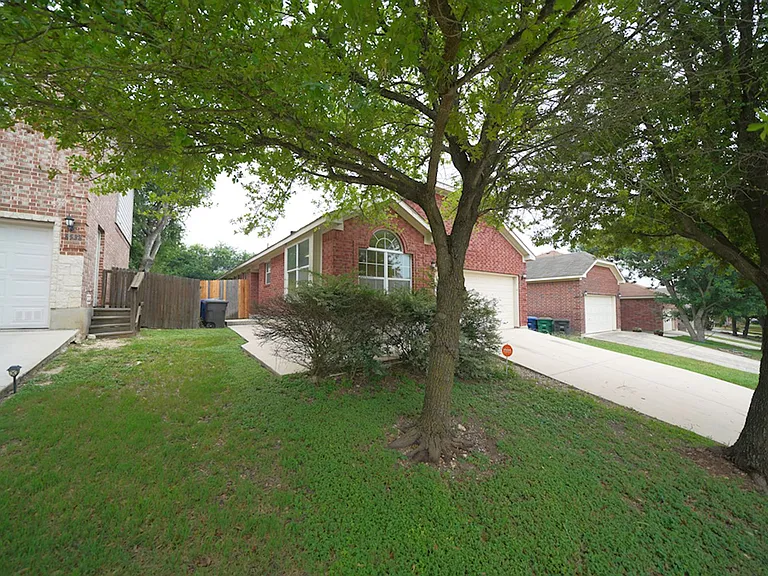 6534 Ithaca Fls — Photo 4