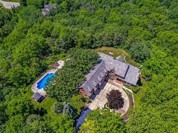 S38W33860 County Road D, Dousman, WI 53118