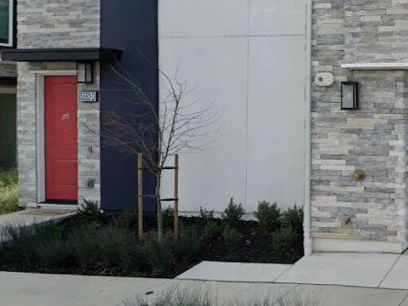 5552 Holly Bay Ave APT D, Dublin, CA 94568