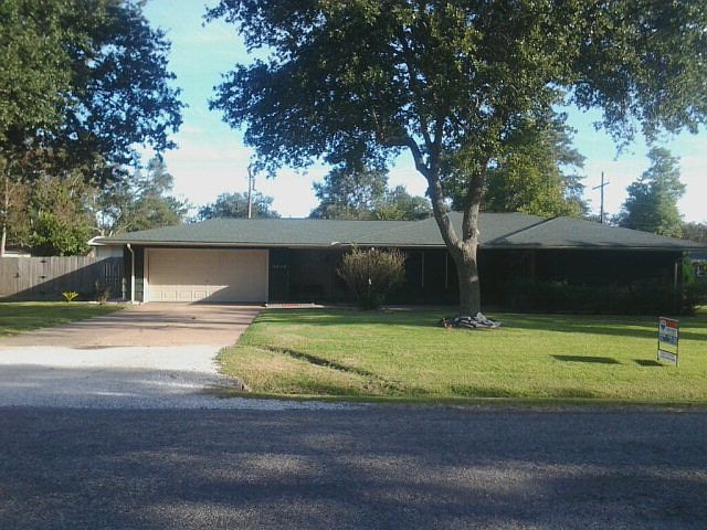 1st image of 2433 12th St