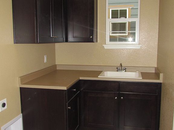 4th image of 1264 N Catalpa Pl