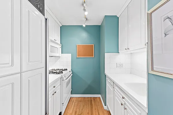 Sold by Compass | media 12