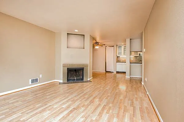 8845 166th Ave NE #B104 — Photo 2