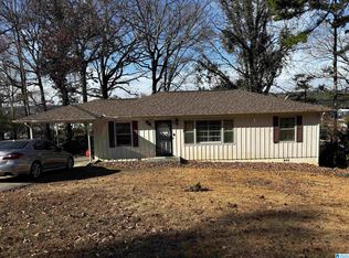 9240 Brookhurst Dr, Birmingham, AL 35235