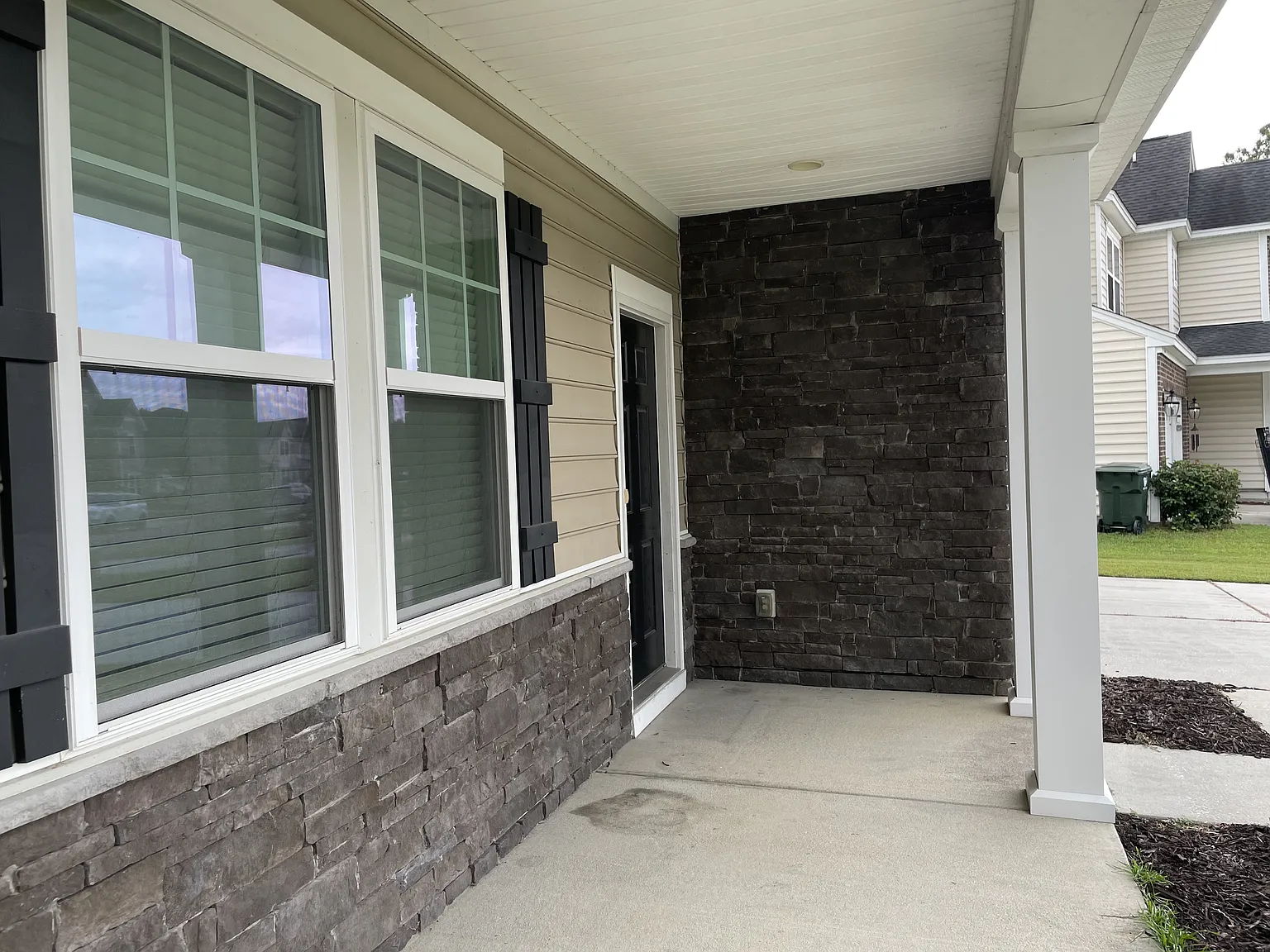 Bracken Fern Road - 336 - 1 — Photo 2