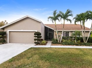 9224 Edgemont Ln, Boca Raton, FL 33434