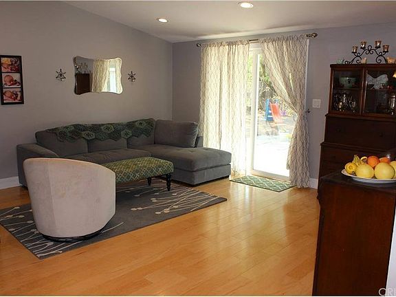 4th image of 176 Galsworthy St