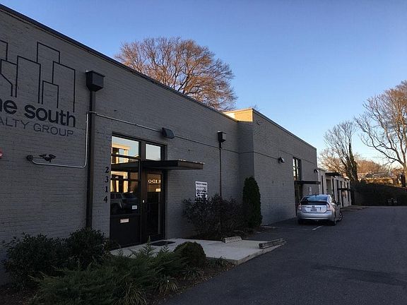 3rd image of 2320 W Main St APT 4