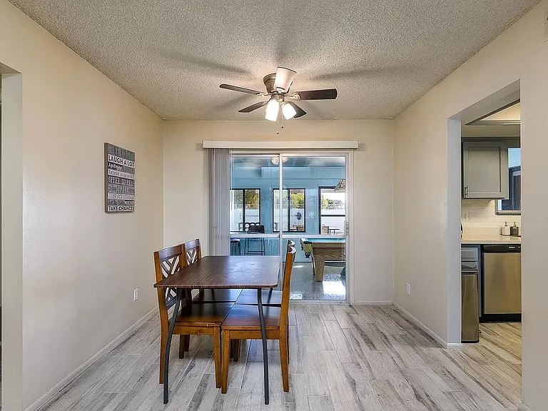 635 E Manhatton Dr — Photo 4