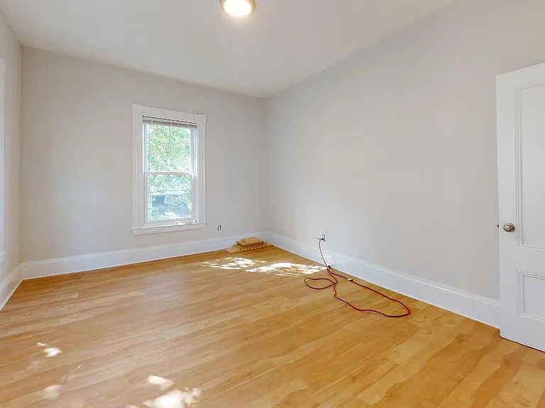 156 School St #6A — Photo 8