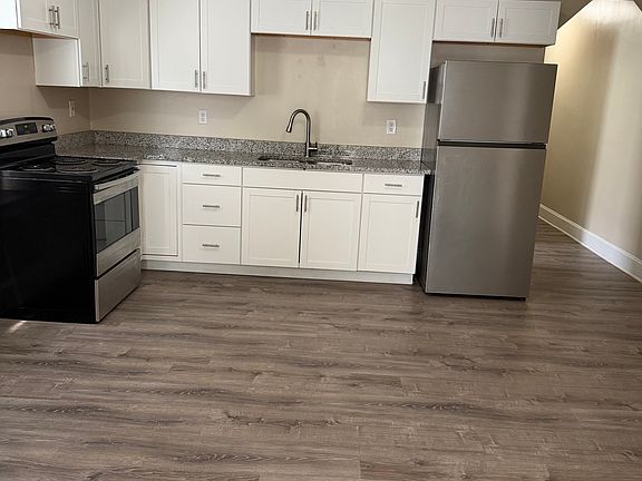 3rd image of 4419 Greenlee Ave #3