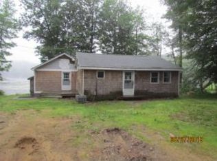 25 Robin Shore Dr, Canterbury, NH 03224