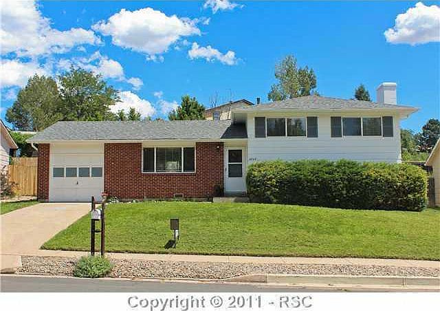 1st image of 3849 Mariposa St