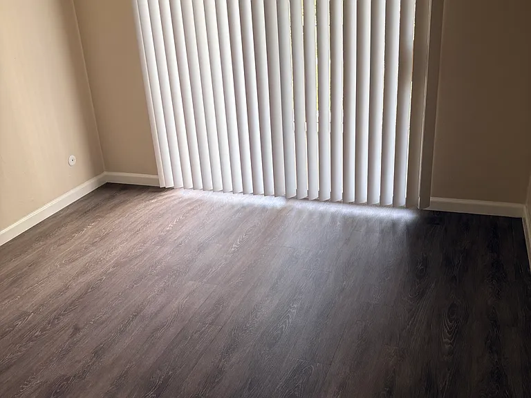 Mallard Creek Apartments — Photo 12