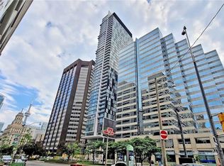 426 University Ave Unit 1901, Toronto, ON M5G 1S9