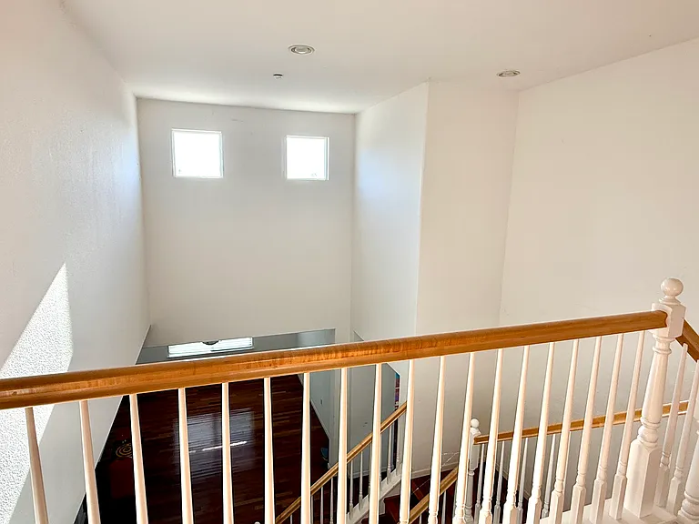Impressive two-story ceiling