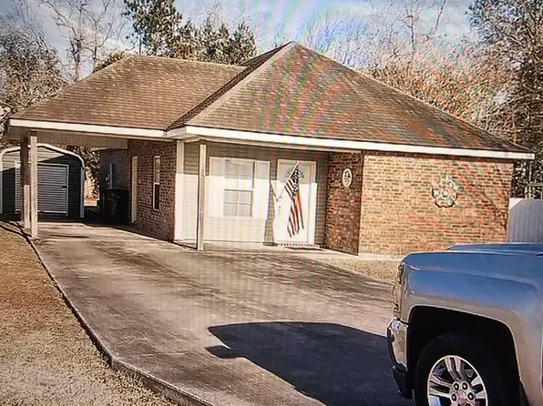 3809 Willow Bend Dr, New Iberia, LA 70563