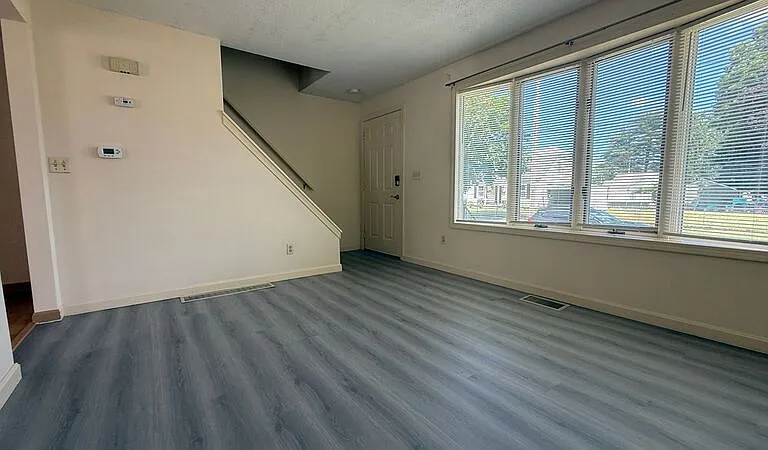 87 San Miguel St — Photo 11