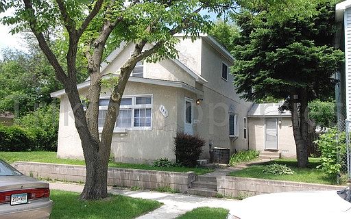 1st image of 273 Cottage Ave W