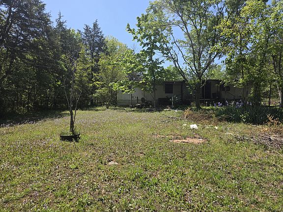 4th image of 142 N Lakeview Dr