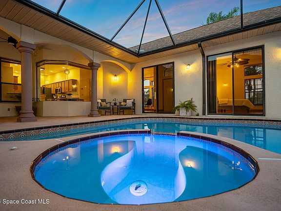 4th image of 510 Lake Victoria Cir