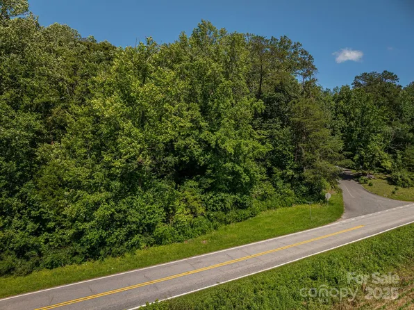 160 Coxe Rd, Rutherfordton, NC 28139