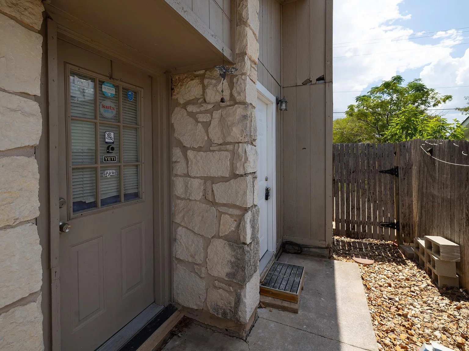 2 bed, 2.0 bath, 1762 sqft, $1,475 — Photo 4