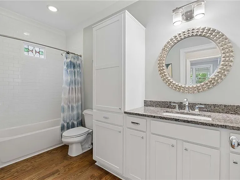 355 6th St NE — Photo 33