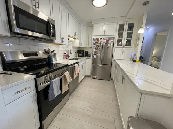 50 Longwood Ave, Brookline, MA