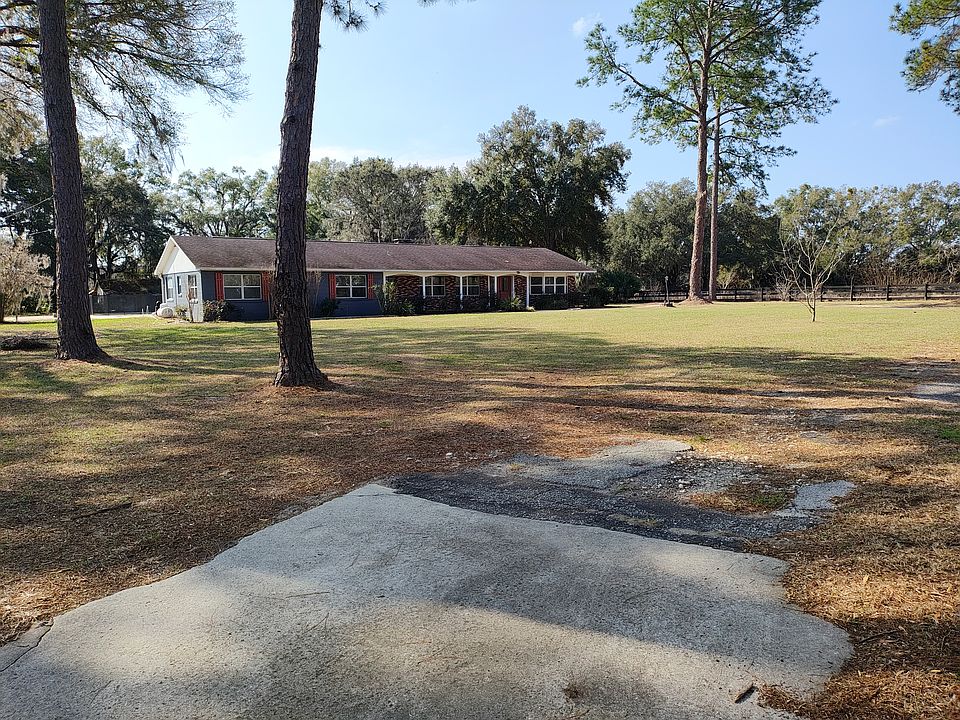 Front Yard after entering Gate