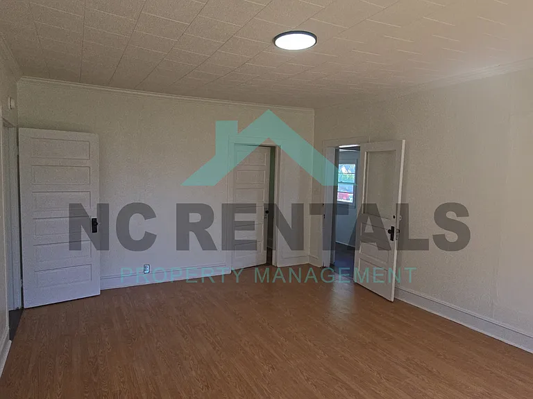 1314 Front St — Photo 6