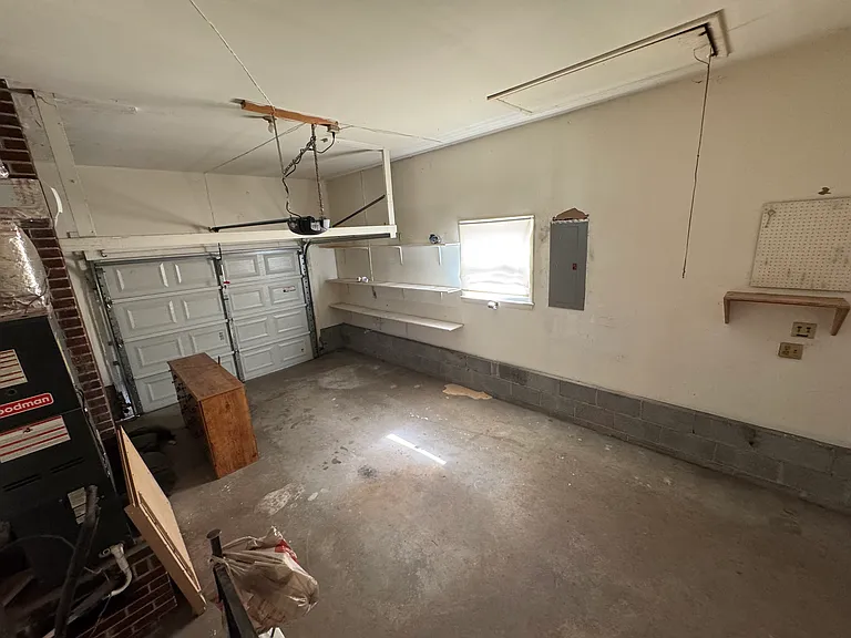 117 Southerland Dr — Photo 27