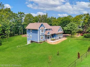 2100 Peavy Rd, Howell, MI 48843