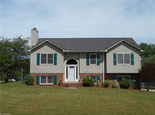 2293 Welfare Rd, Winston Salem, NC 27127