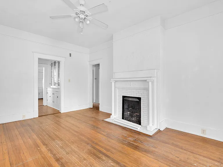 2234 Whitaker St — Photo 13