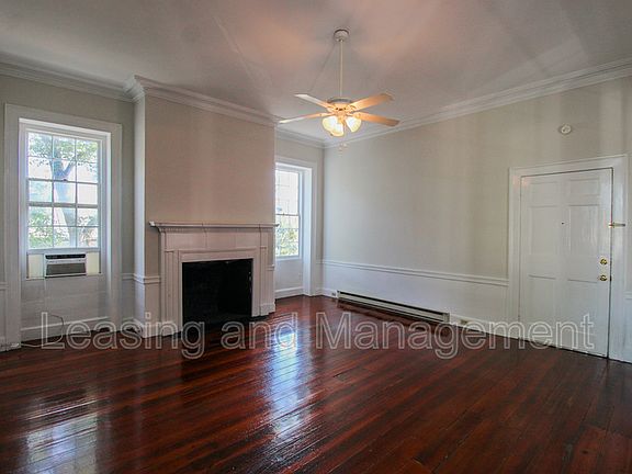 3rd image of 23 Archdale St Unit E