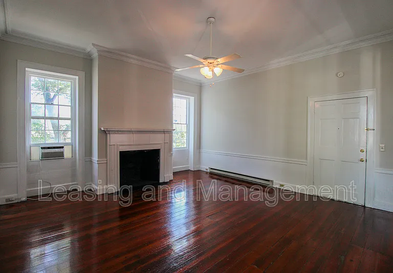 23 Archdale St #E — Photo 3
