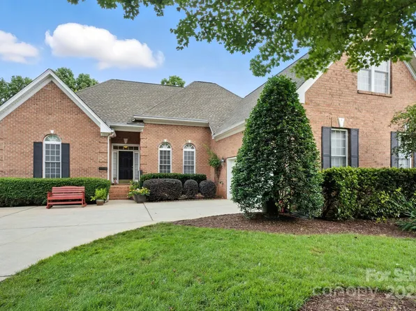 7788 Windy Pine Cir, Denver, NC 28037