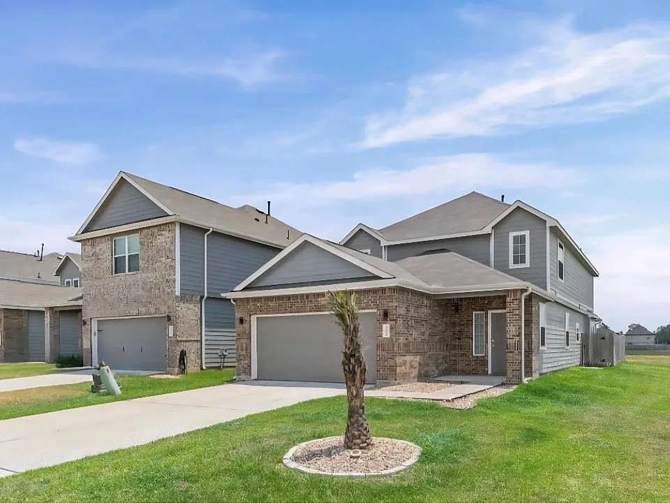 4806 Blue Jacaranda Way