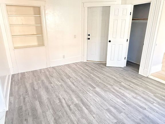 4th image of 14 Hillside Ave #3N