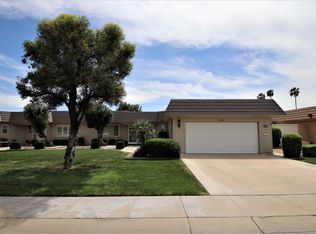 10447 W Hutton Dr, Sun City, AZ 85351