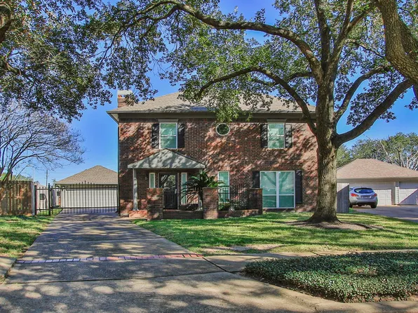 6822 Hertford Park Dr, Houston, TX 77084